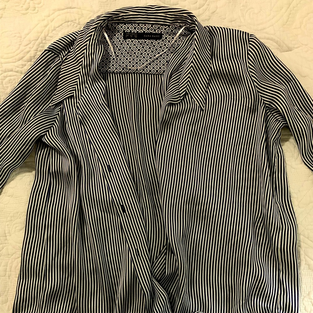 Zara Basic Blouse! Made in Morocco Size 5!